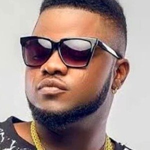 Skales — Lyrics, Songs