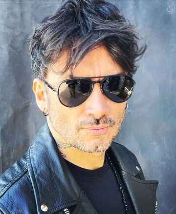 Fabrizio Moro [Fabrizio Mobrici] Musicista, cantautore italiano