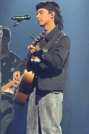 Ivan Cornejo - Cantante y compositor estadounidense en el género regional mexicano