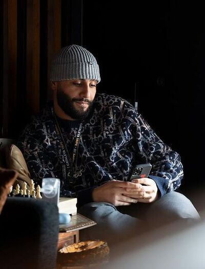 Samra [Hussein Akkouche] Libanesisch-deutscher Rapper mit Sitz in Berlin